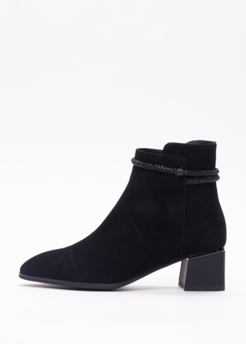 Loretta Vitale puszābaki