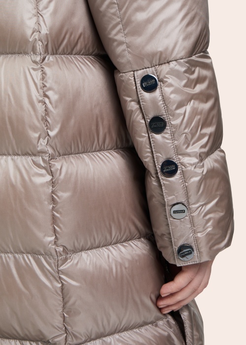 Пуховое пальто Betty Barclay