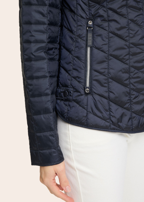 Весенне-осенняя куртка Betty Barclay