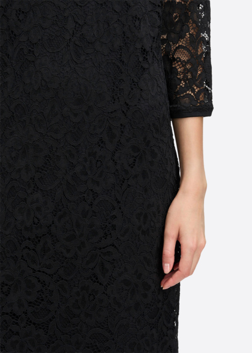 Betty Barclay kleita