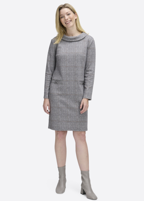 Betty Barclay kleita