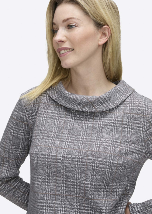 Betty Barclay kleita