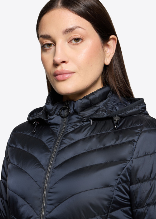 Весенне-осенняя куртка Betty Barclay