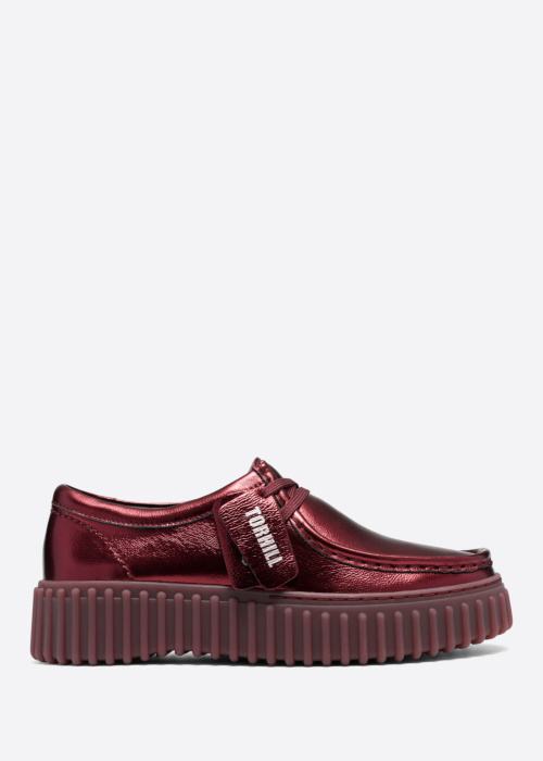 Clarks slēgtas kurpes Torhill Bee