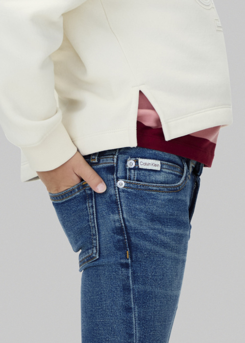 Джинсы Calvin Klein