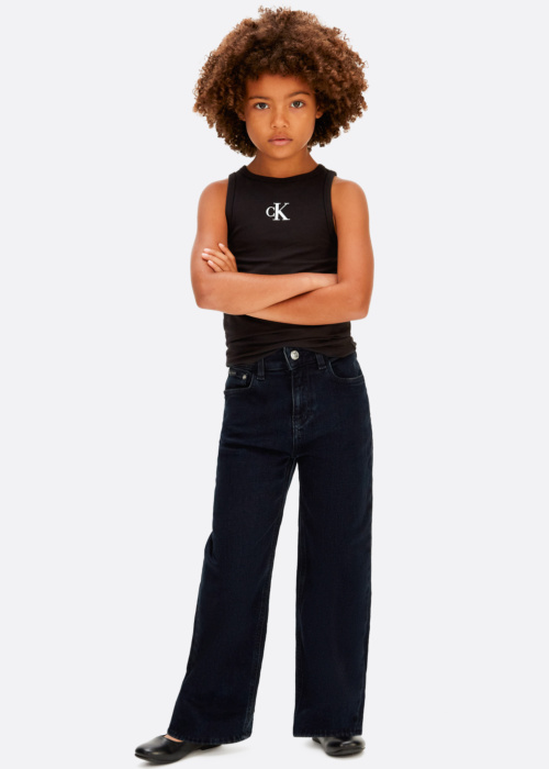 Calvin Klein tops Logotips