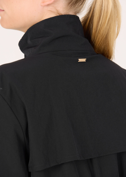 Athlecia sporta jaka Hero