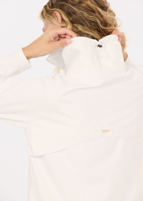 Athlecia sporta jaka Aiana