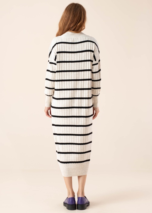 Only trikotāžas kleita New