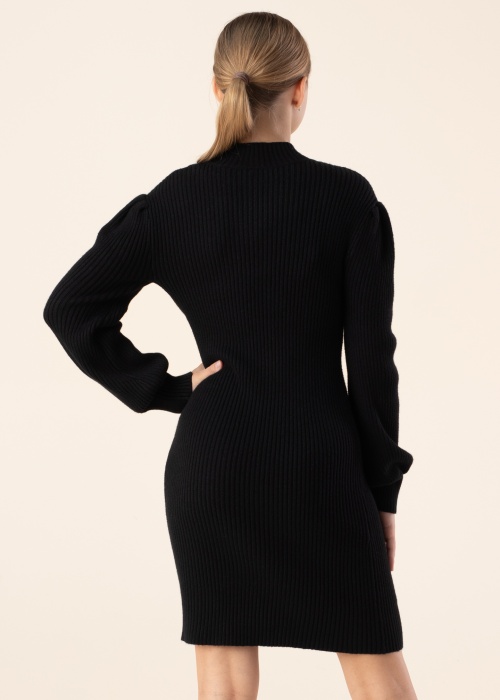 Вязаное платье Katia Only