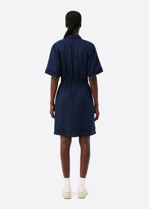 Lacoste kleita
