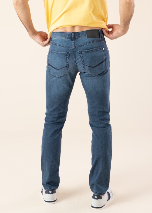 Джинсы Pierre Cardin