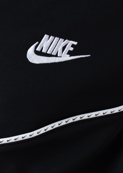 Спортивный комплект Nike