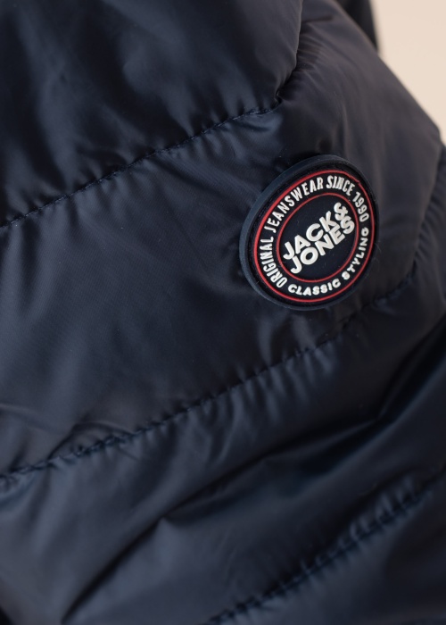 Jack & Jones pavasara-rudens virsjaka Hero