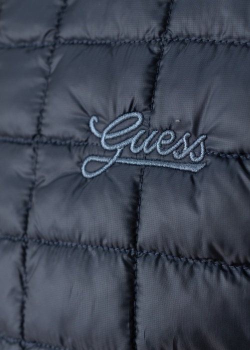 Весенне-осенняя куртка Guess