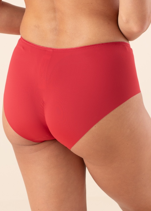 Triumph biksītes Essential Minimizer Hipster