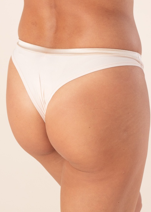 Lauma stringa biksītes Tuxedo