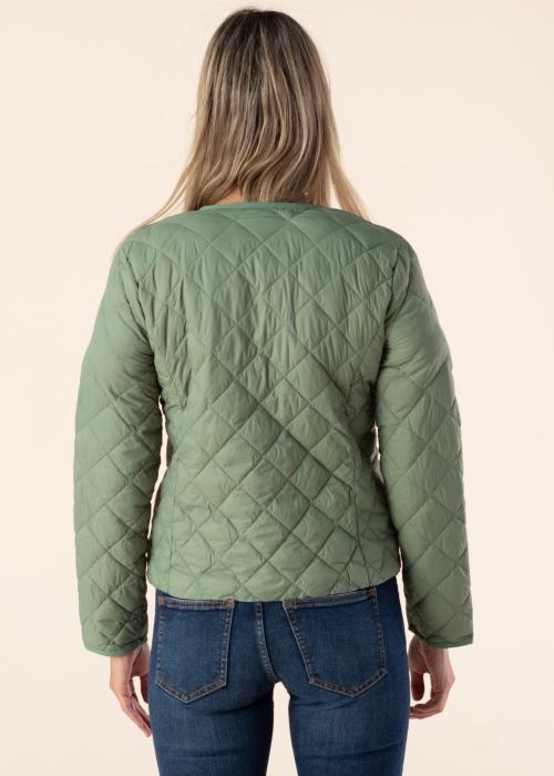 Only pavasara-rudens virsjaka Valentina