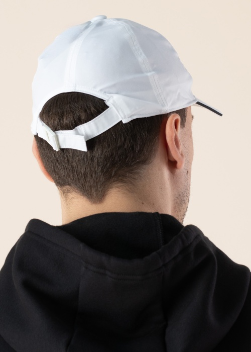 adidas cepure ar nagu