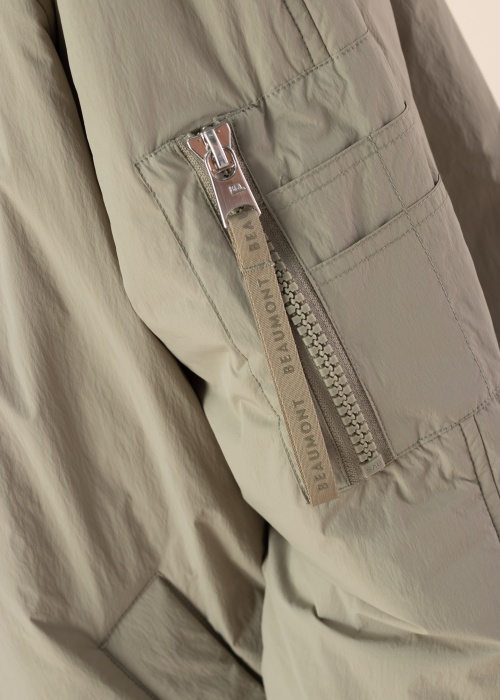 Beaumont pavasara-rudens virsjaka Keegan