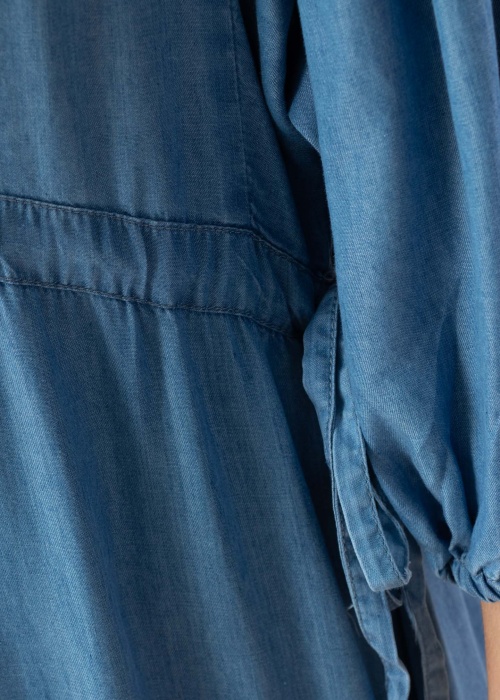 Molly Bracken kleita