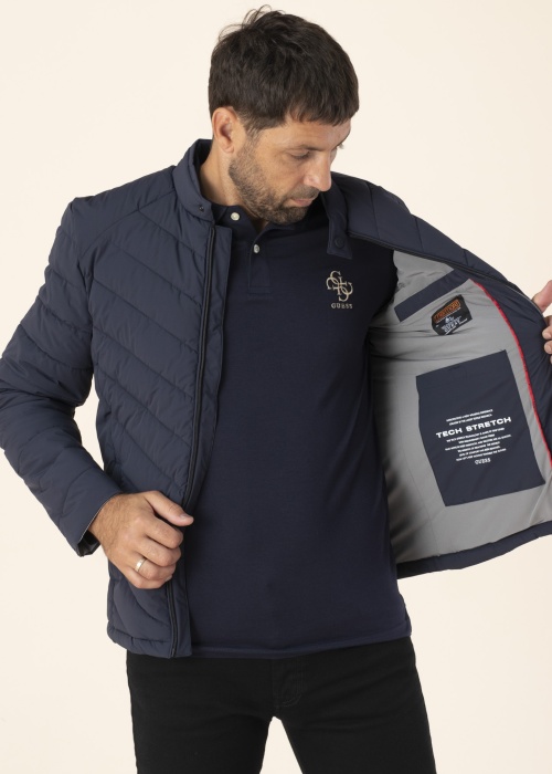 Весенне-осенняя куртка Guess