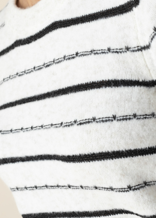 Vila džemperis Platina