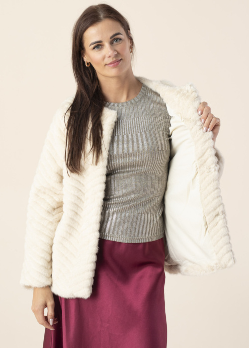 Molly Bracken kažoks