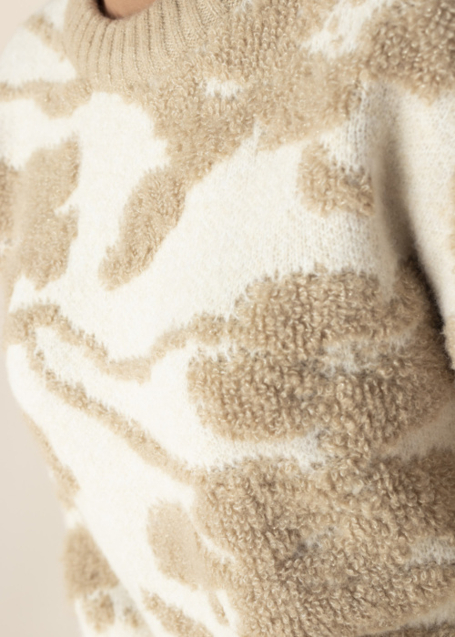 Vila džemperis Orelia