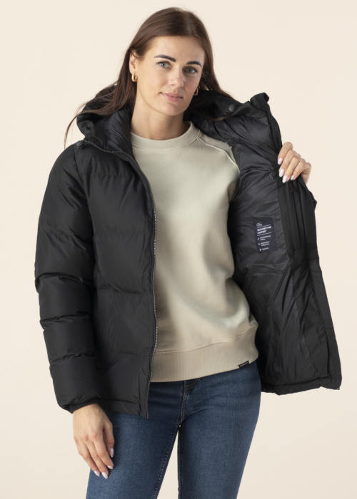 Five Seasons Ziemas virsjaka Naima