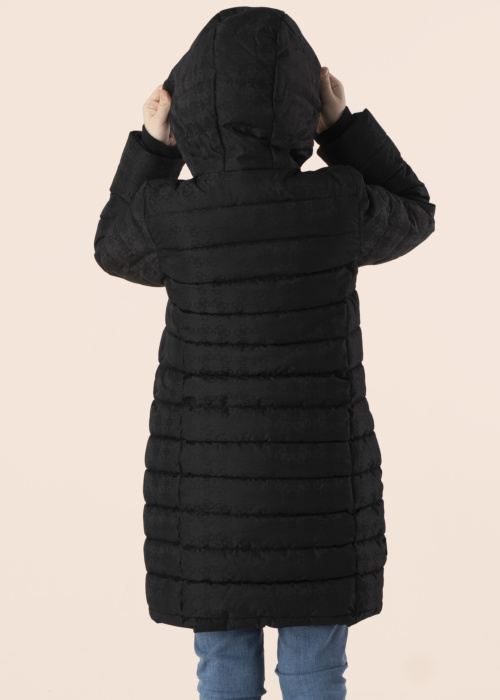 Guess ziemas metelis