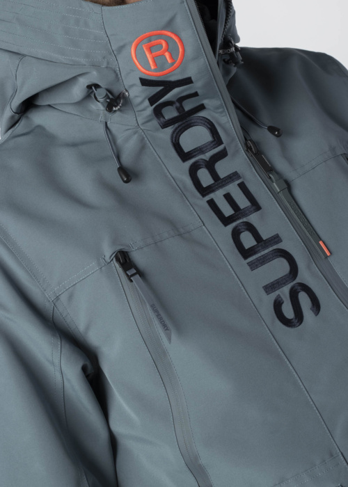 Весенне-осенняя куртка SuperDry