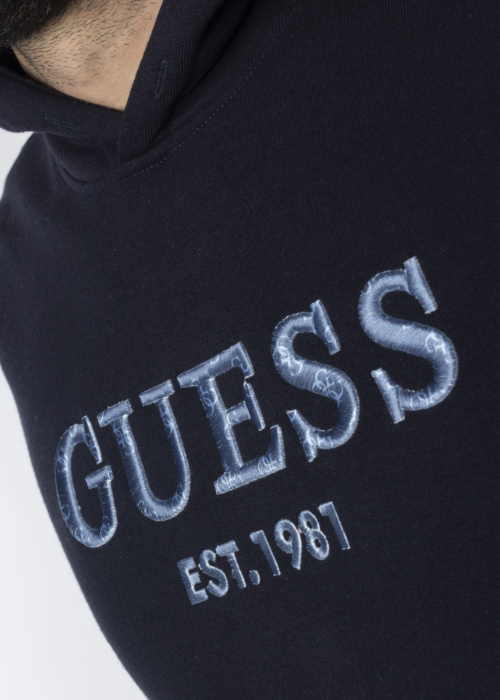 Кофта Beau Guess
