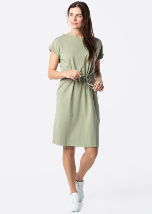 b.young kleita Pandinna