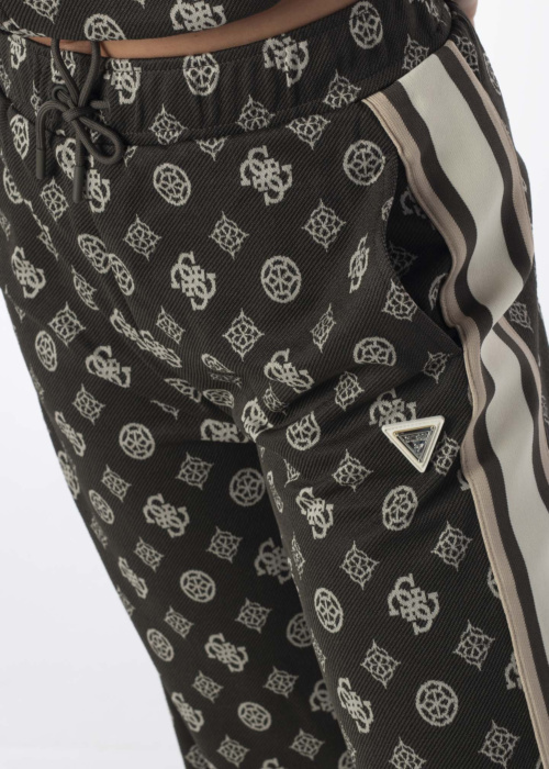 Guess sporta bikses Peony