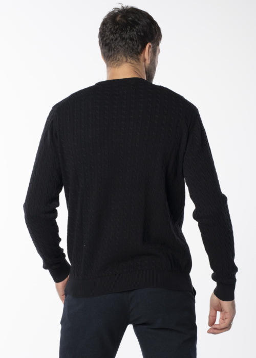 Erla of Sweden adījums