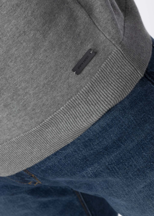 Pierre Cardin adījums