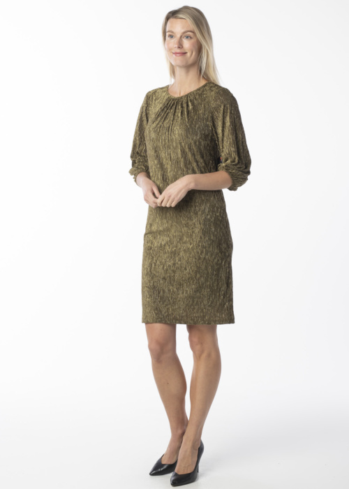 Kairi Vilderson kleita