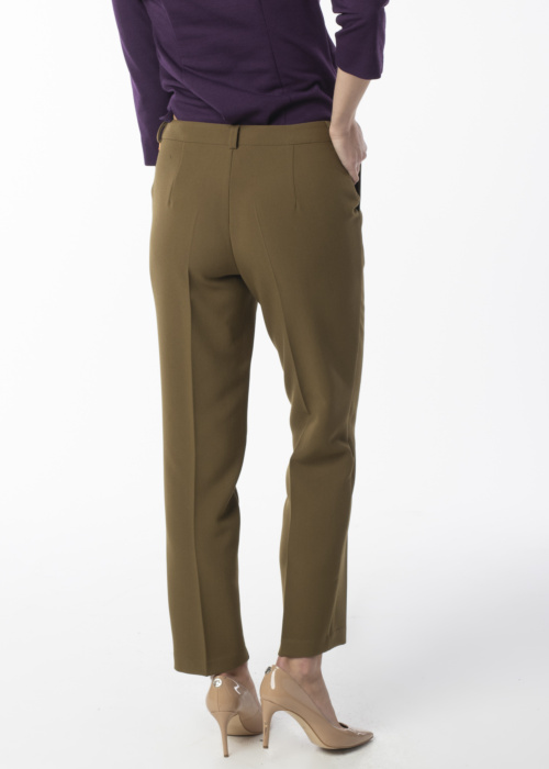 Брюки со стрелками Kairi Vilderson