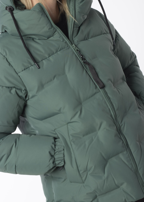 Icepeak Ziemas virsjaka Adaman