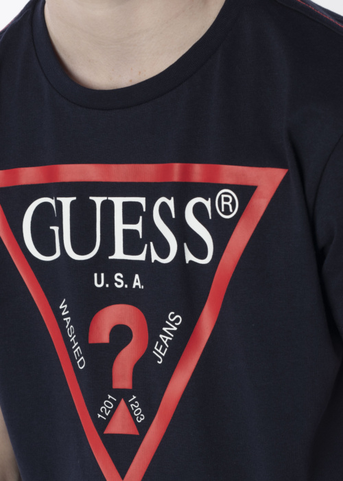 Футболка Guess