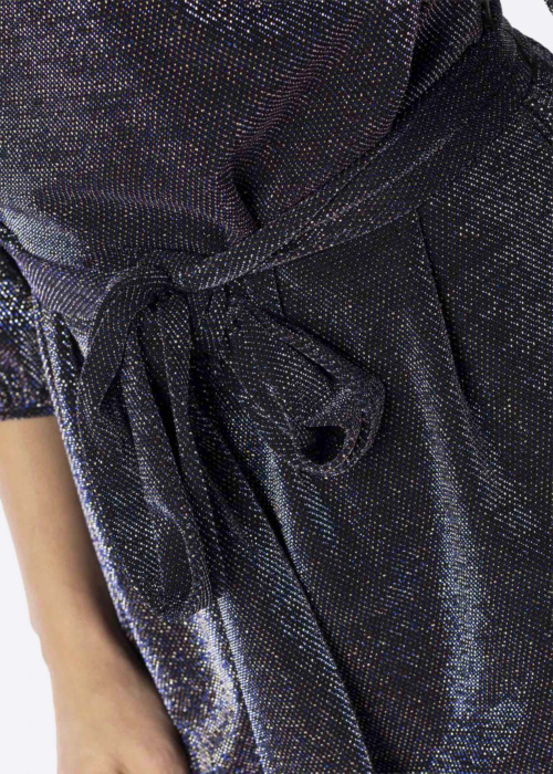 Kairi Vilderson kleita