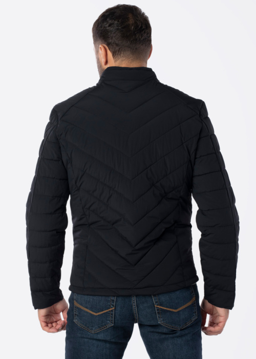 Весенне-осенняя куртка Guess