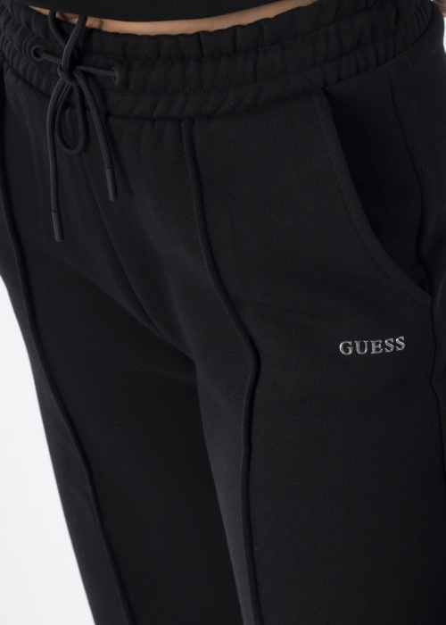 Guess sporta bikses Nat