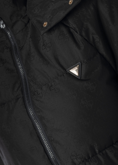 Guess ziemas metelis