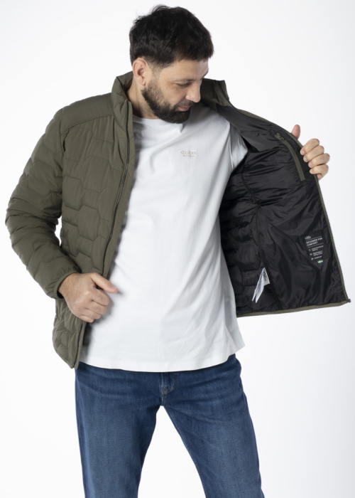 Five Seasons pavasara-rudens virsjaka Nicolas