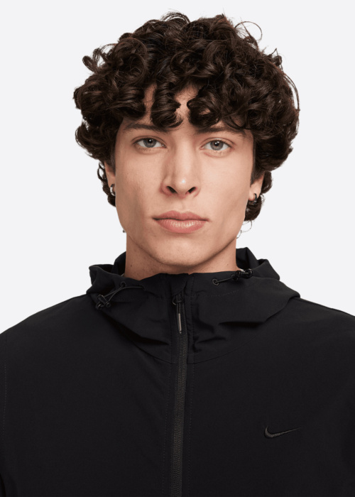 Nike sporta jaka Unlimited