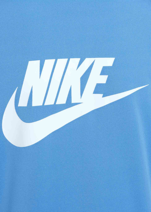 Спортивный комплект Nike