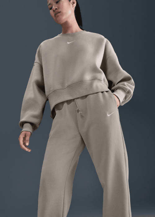 Спортивные штаны Nike