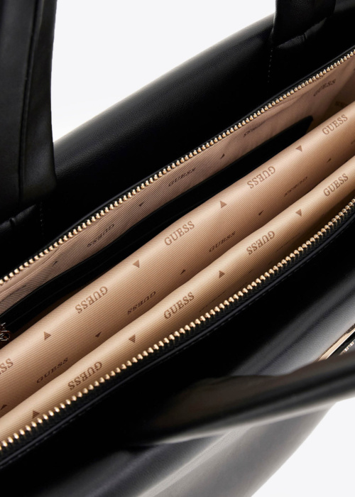 Сумка Sunetra Guess